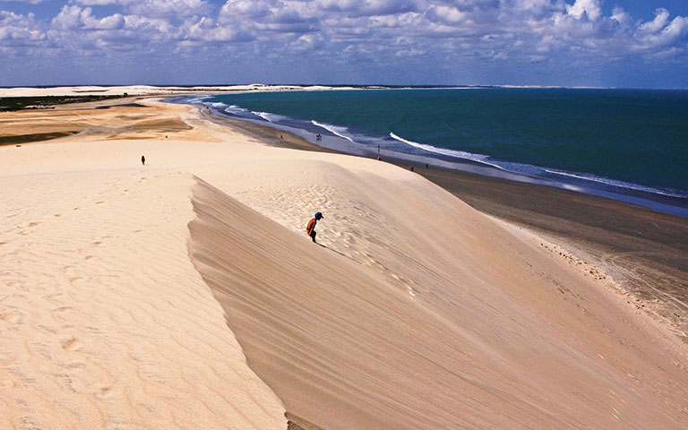 Jericoacoara ساحلی در برزیل