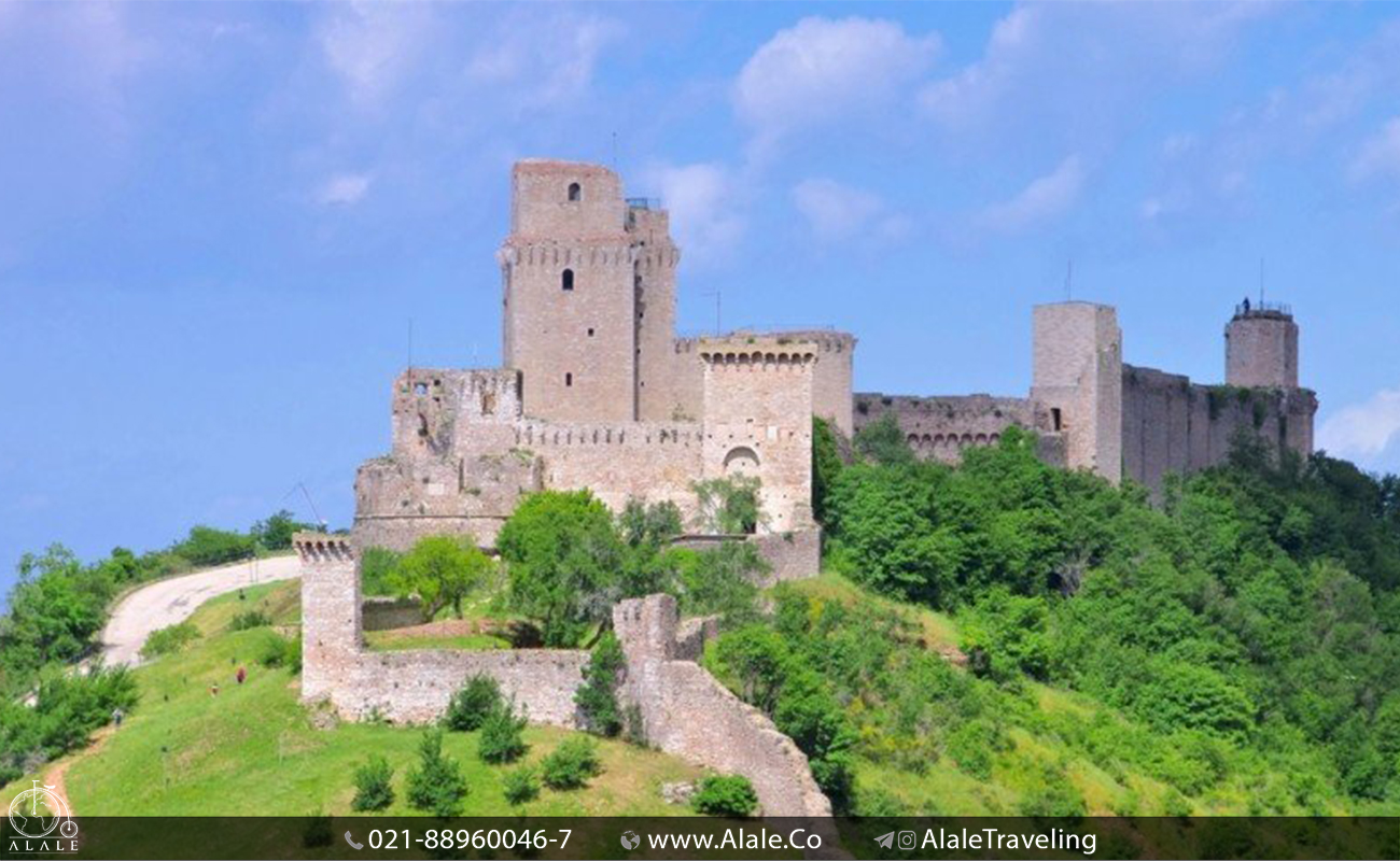 قلعه مهیج در ایتالیا