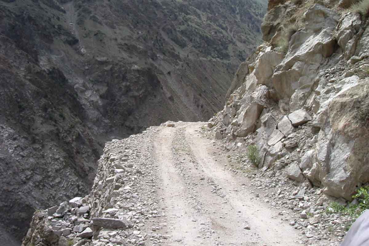 جاده پری میدواس، پاکستان
